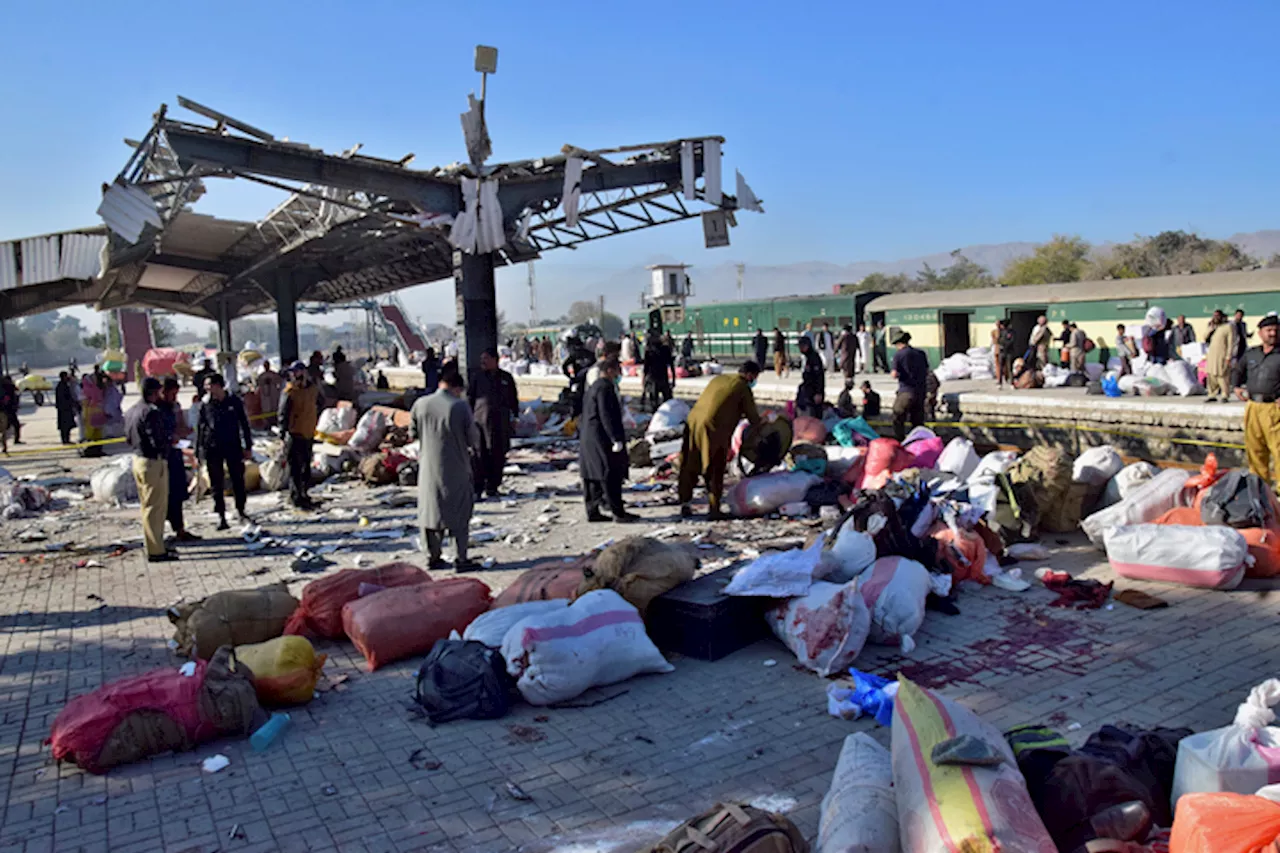 Powerful suicide bombing at rail station in southwestern Pakistan kills at least 26 | Abdul Sattar / The Associated Press