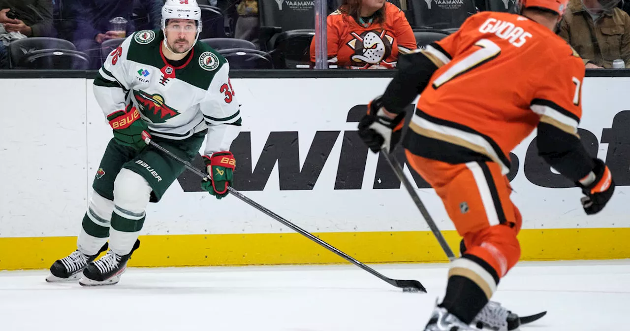 Kirill Kaprizov scores twice to lead Wild past Ducks 5-2