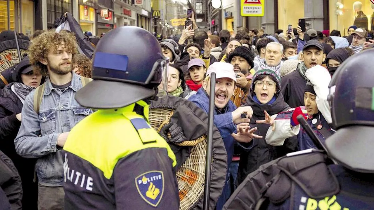 Agguato ai tifosi israeliani, ancora violenze ad Amsterdam: venti arresti al raduno «pro Pal»