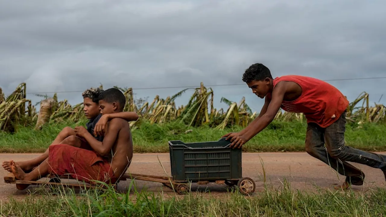 6.8 magnitude quake jolts Cuba, already beset by power outages, Category 3 hurricane