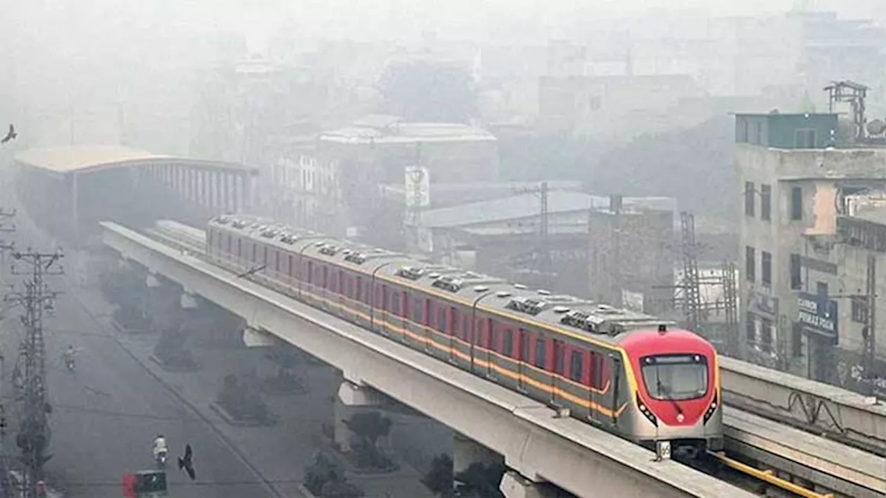 Lahore on top of most polluted cities' chart; sections of motorways closed due to fog