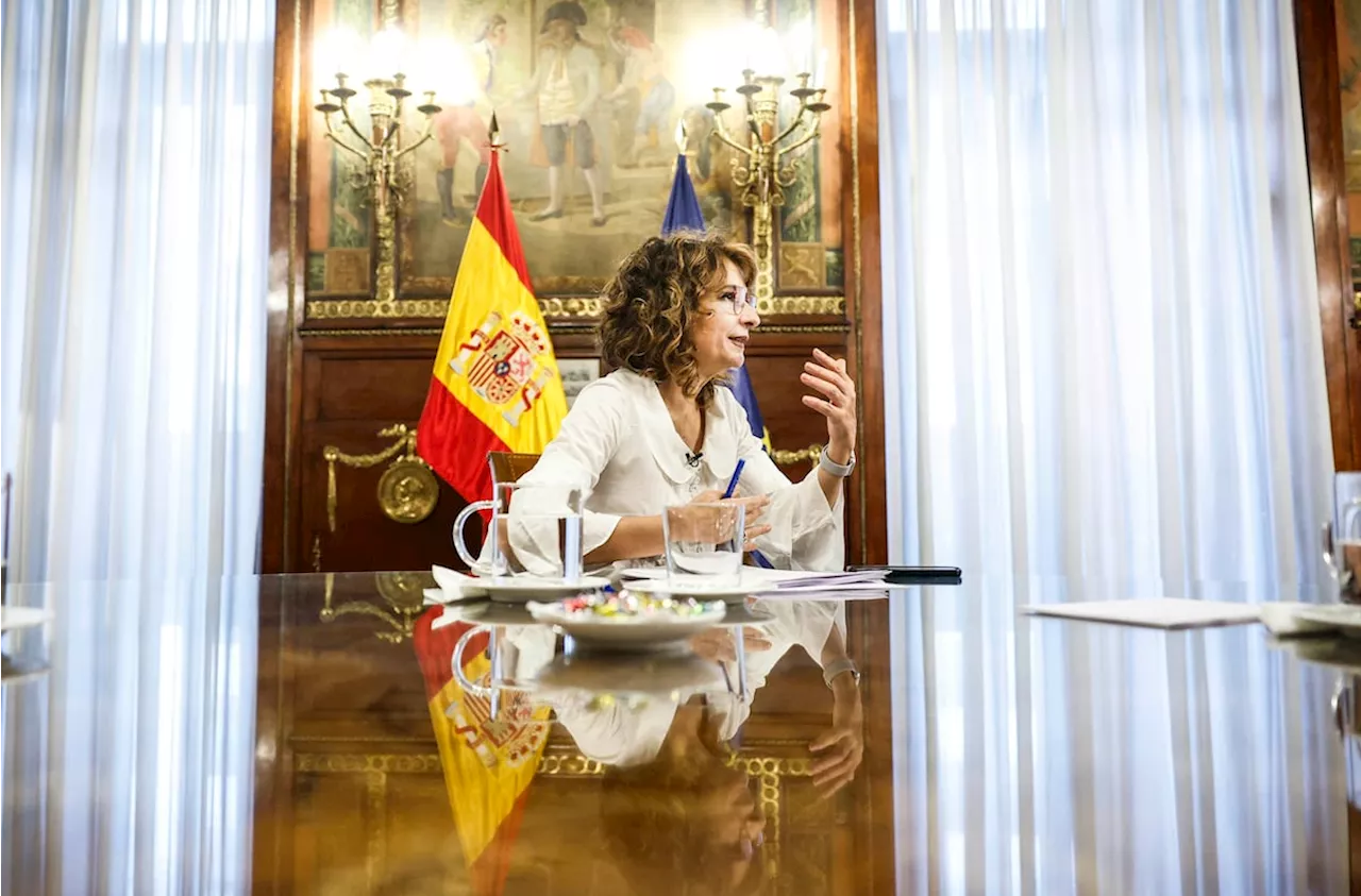 María Jesús Montero: “Para reconstruir hacen falta Presupuestos, es impresentable hablar de chantaje”