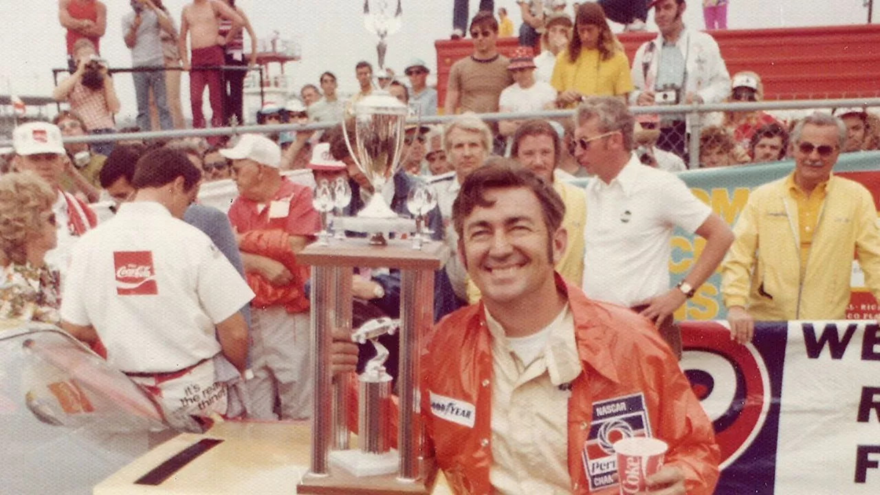 Bobby Allison, NASCAR legend and 3-time Daytona 500 winner, dies