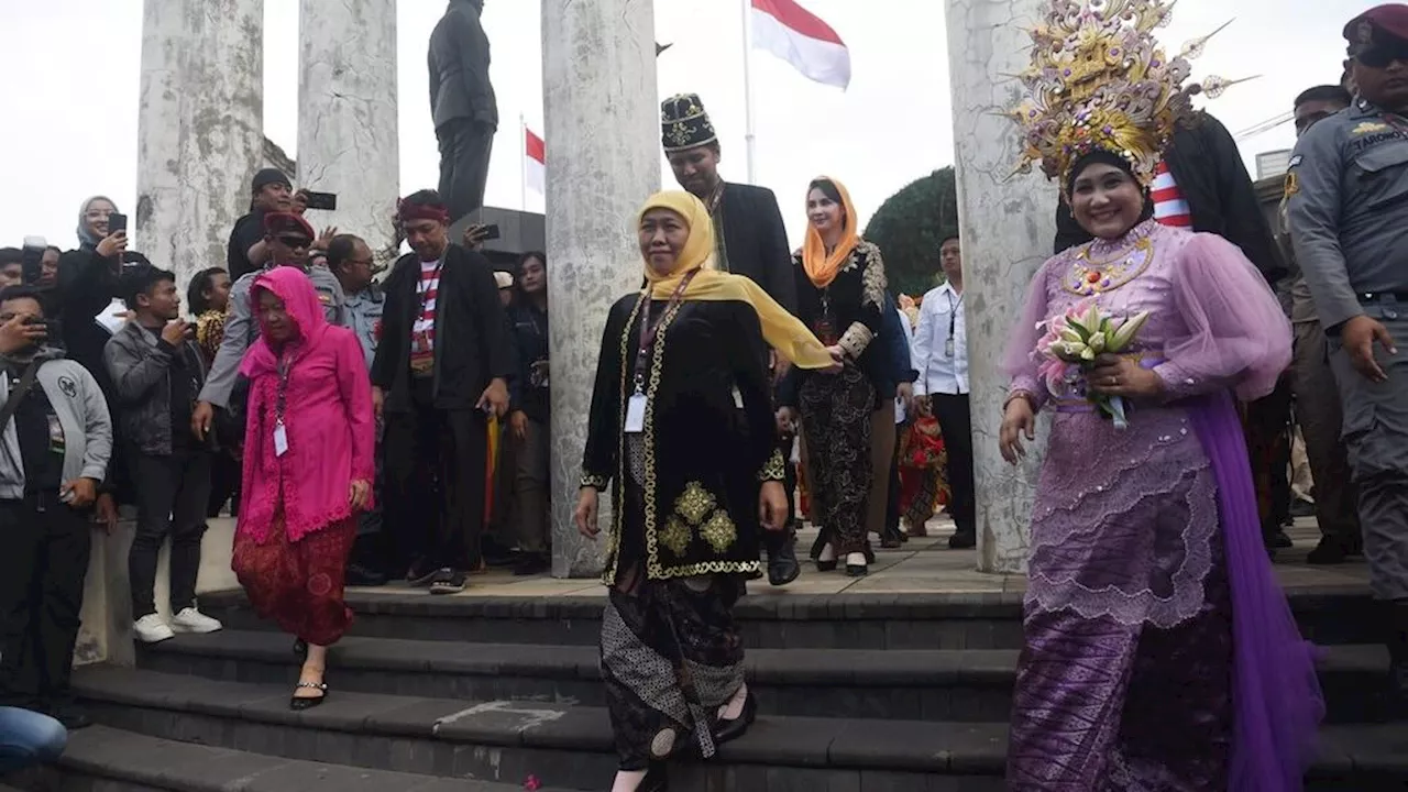 Menteri, Penyanyi, dan Pelawak Meriahkan Kampanye Akbar Pasangan Calon Gubernur Jatim di Hari Pahlawan