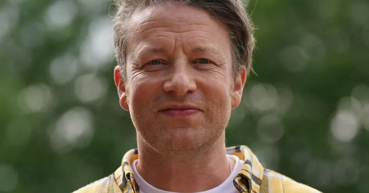 Jamie Oliver apologises and withdraws book after offending ethnic group