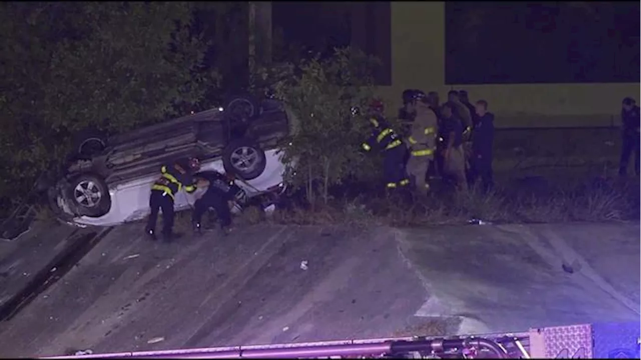 Driver trapped in rollover crash dies on West Side, SAPD says