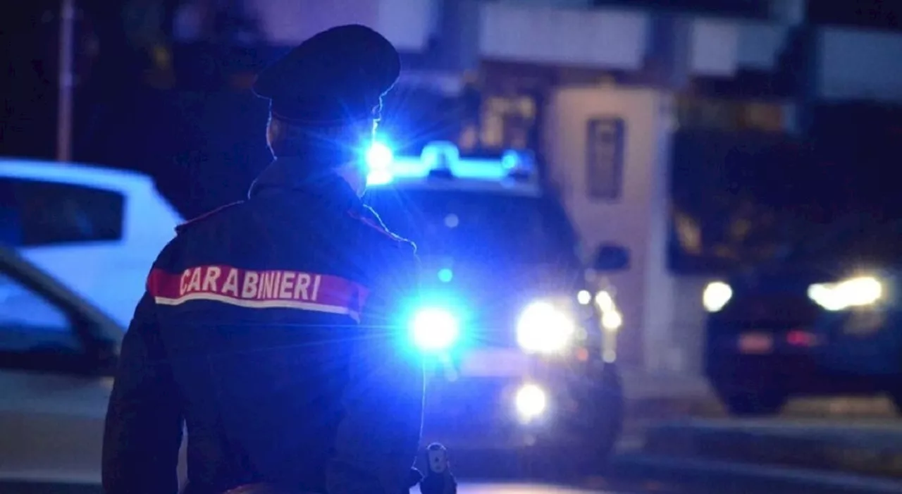 Papà, mamma e figlio brutalmente picchiati nel centro della movida: la lite scoppiata per un parcheggio, ferma