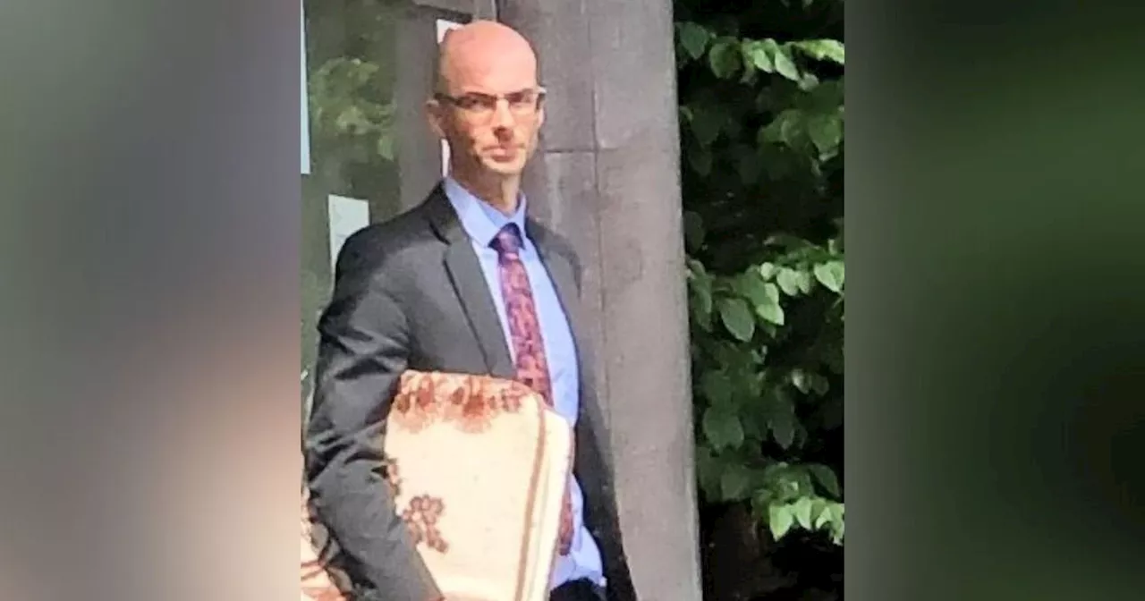 Supply teacher who called pupil 'a pathetic loser' allowed to keep his job