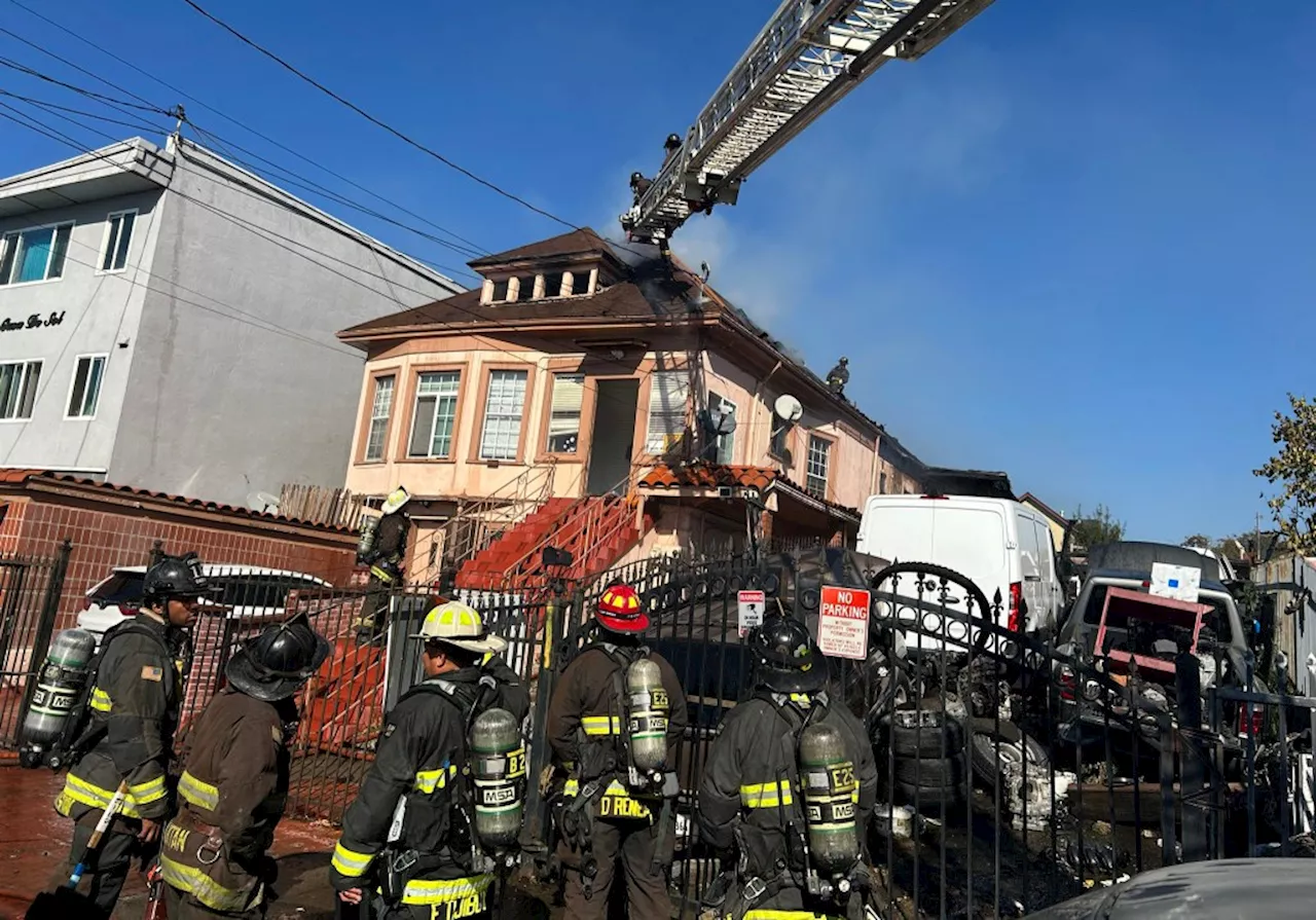 13 displaced in East Oakland fire