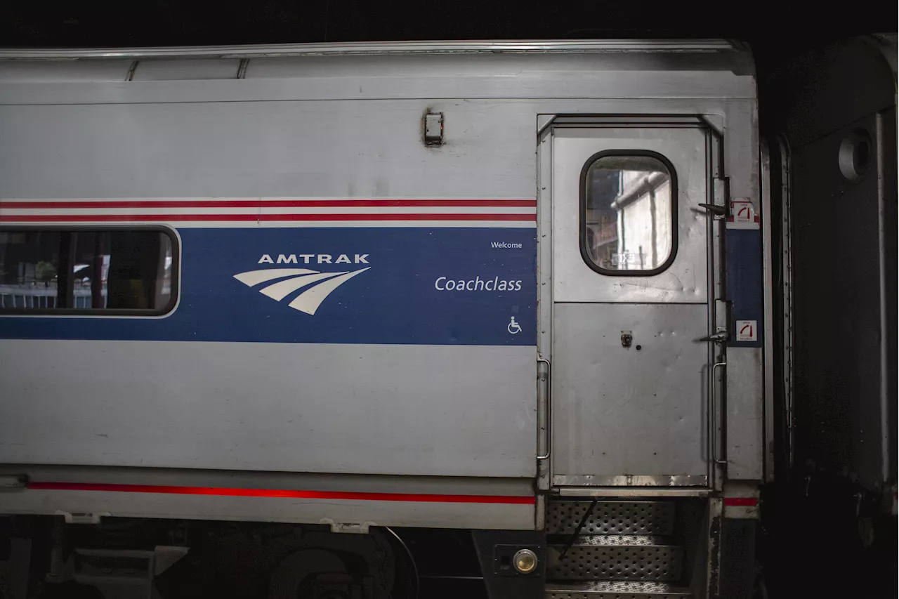 Amtrak begins Chicago-to-Miami service Sunday