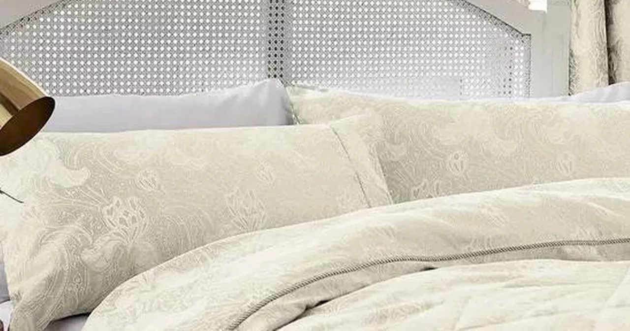 'Beautiful' Debenhams duvet with 'royal' feel is a huge 70% off