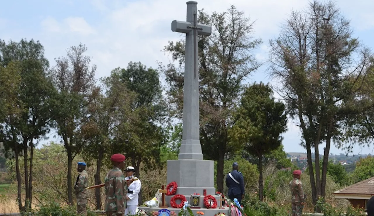 Women’s contributions during wars highlighted at Remembrance Day - SABC News