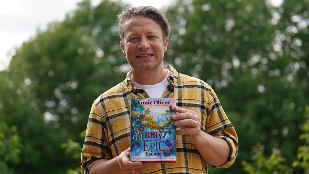 Jamie Oliver withdraws book that 'offended' First Nation Australians