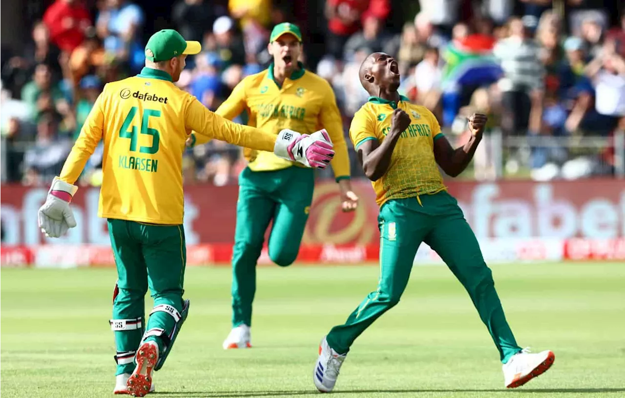 Proteas dig deep to clinch narrow victory over India