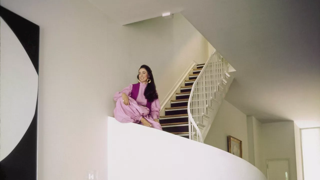 From the Archives: Celebrated Tastemaker Mica Ertegan’s First-Ever Vogue Interiors Feature