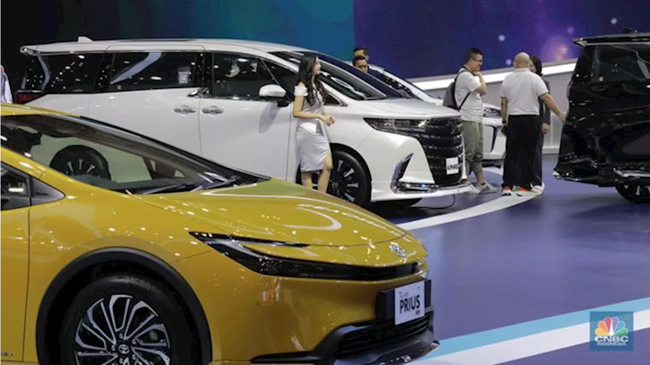 Oktober Cetak Rekor, Penjualan Mobil RI 2024 Masih Anjlok 15% Lebih