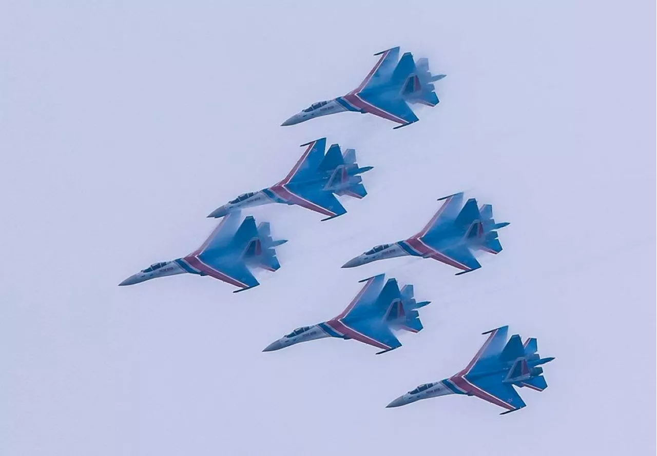 China to bare stealth jets, attack drones at airshow