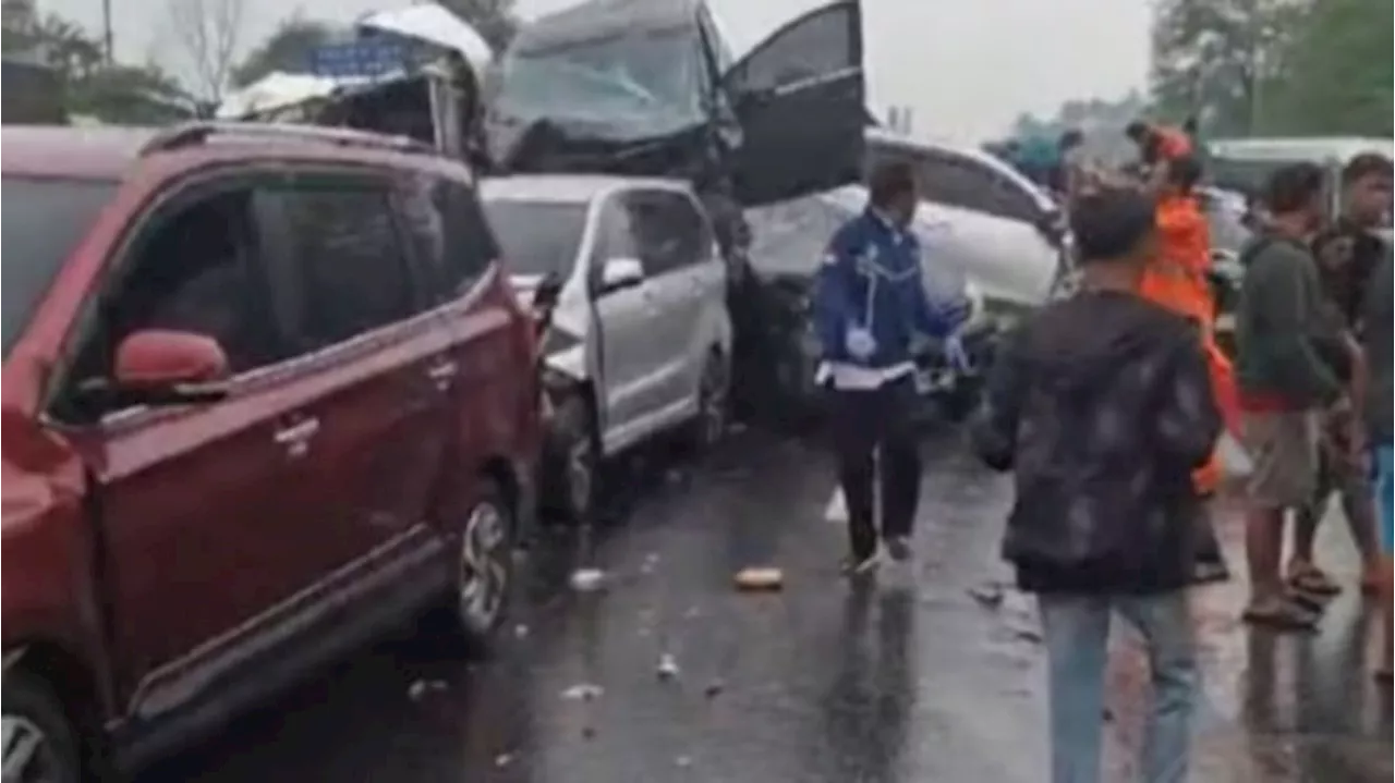 Ada Tabrakan Beruntun Mengerikan di Tol Cipularang, Rekayasa Lalin Arah Jakarta Diberlakukan