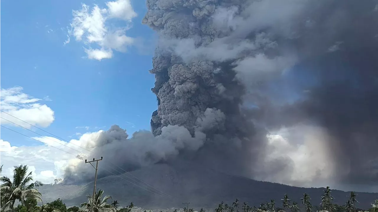 Flights to and from Bali cancelled as Indonesia’s Mount Lewotobi Laki-Laki volcano continues to erupt