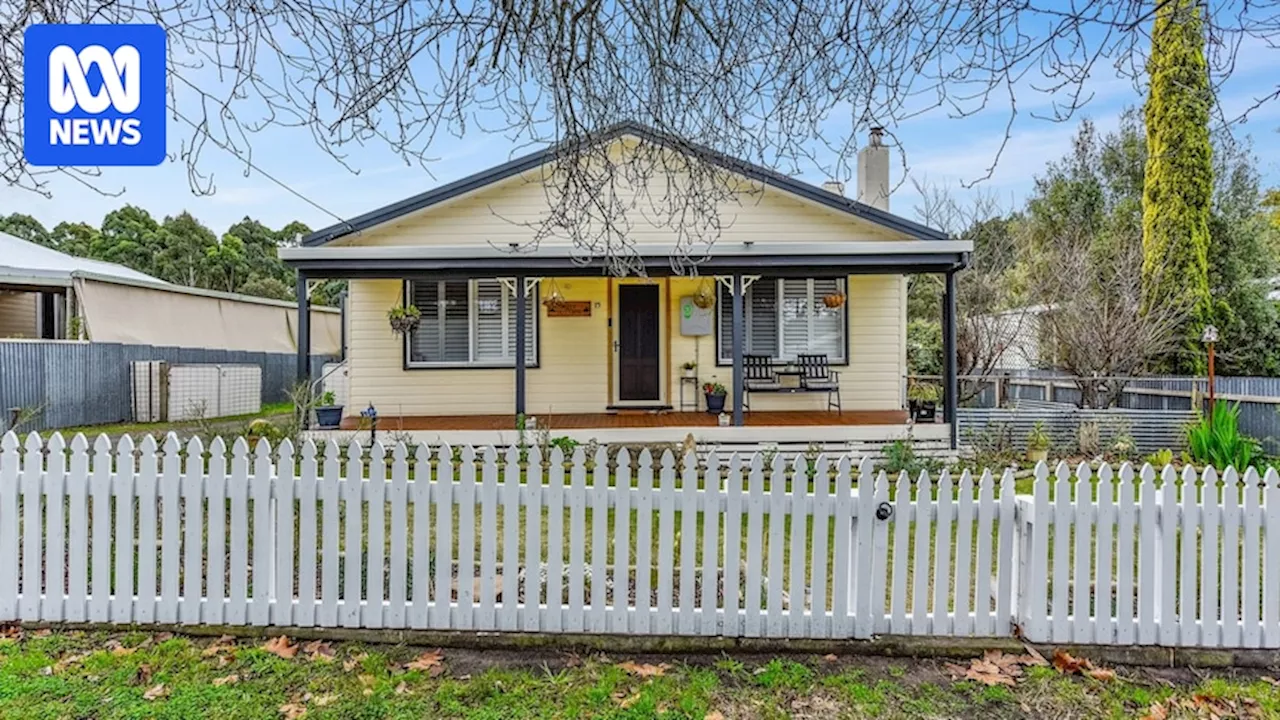 Mount Burr house sale sets record for quaint timber town after long downturn