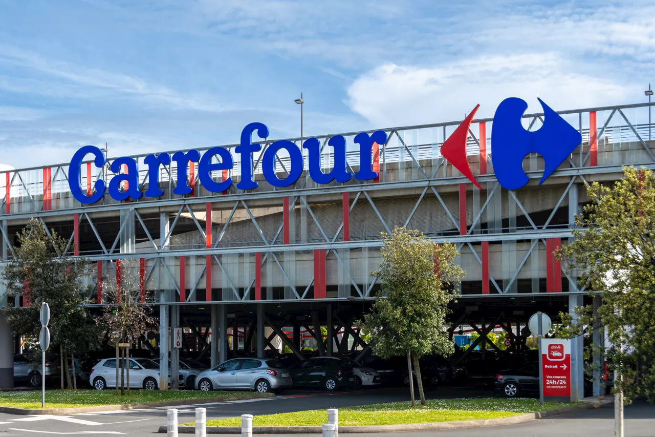 Carrefour : de nombreuses bouteilles de lait rappelées dans toute la France