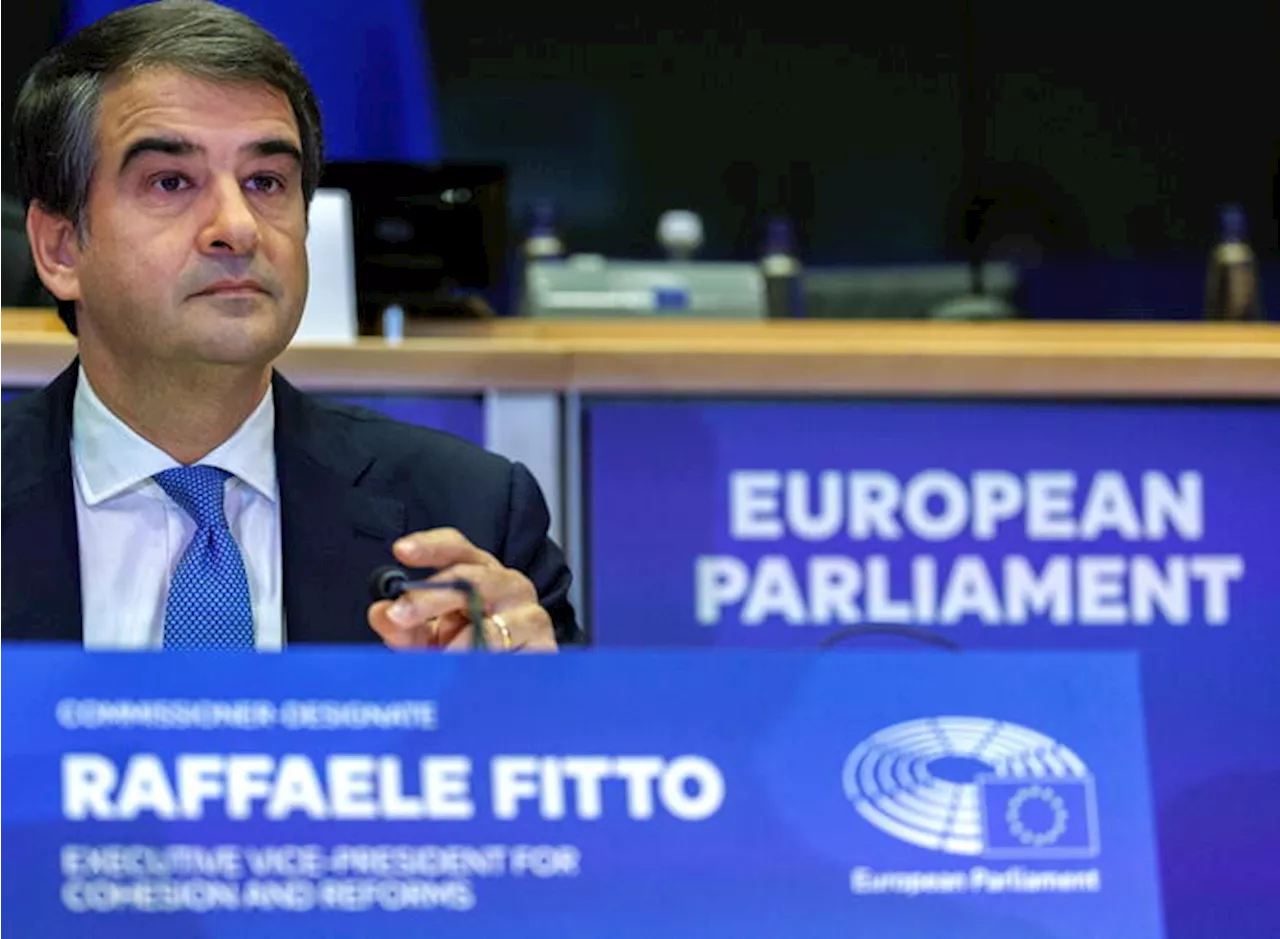 Fitto: 'Qui non rappresento un partito o uno Stato, ma l'Europa'. Rinviato il voto a data da destinarsi