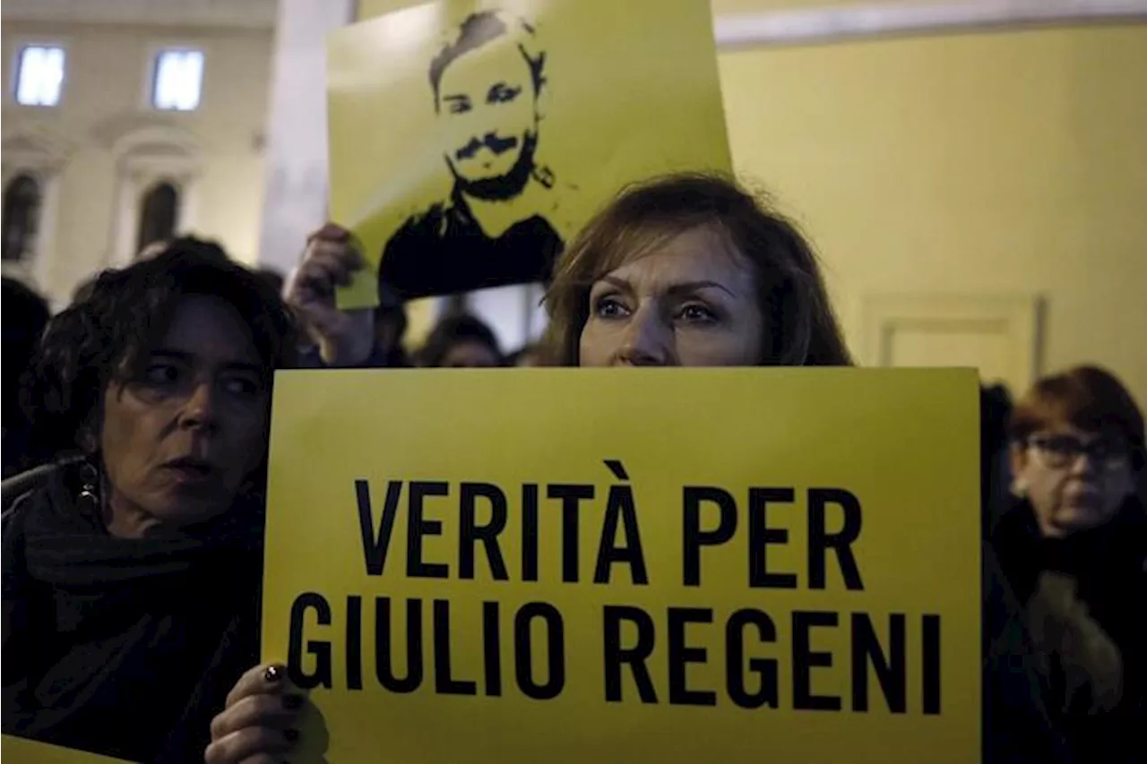 Teste: '007 egiziani chiesero la copia del passaporto di Regeni