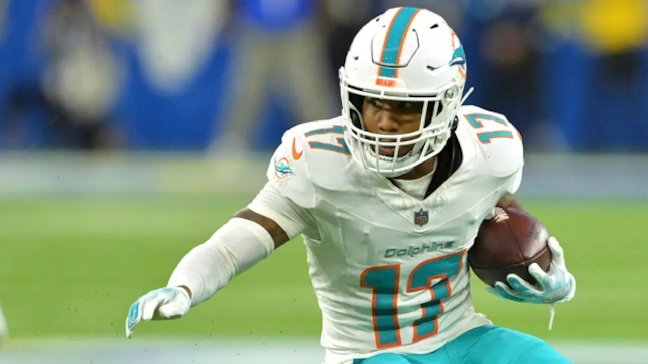 NFL Monday night: Stats still suffering, but Miami receivers make plays