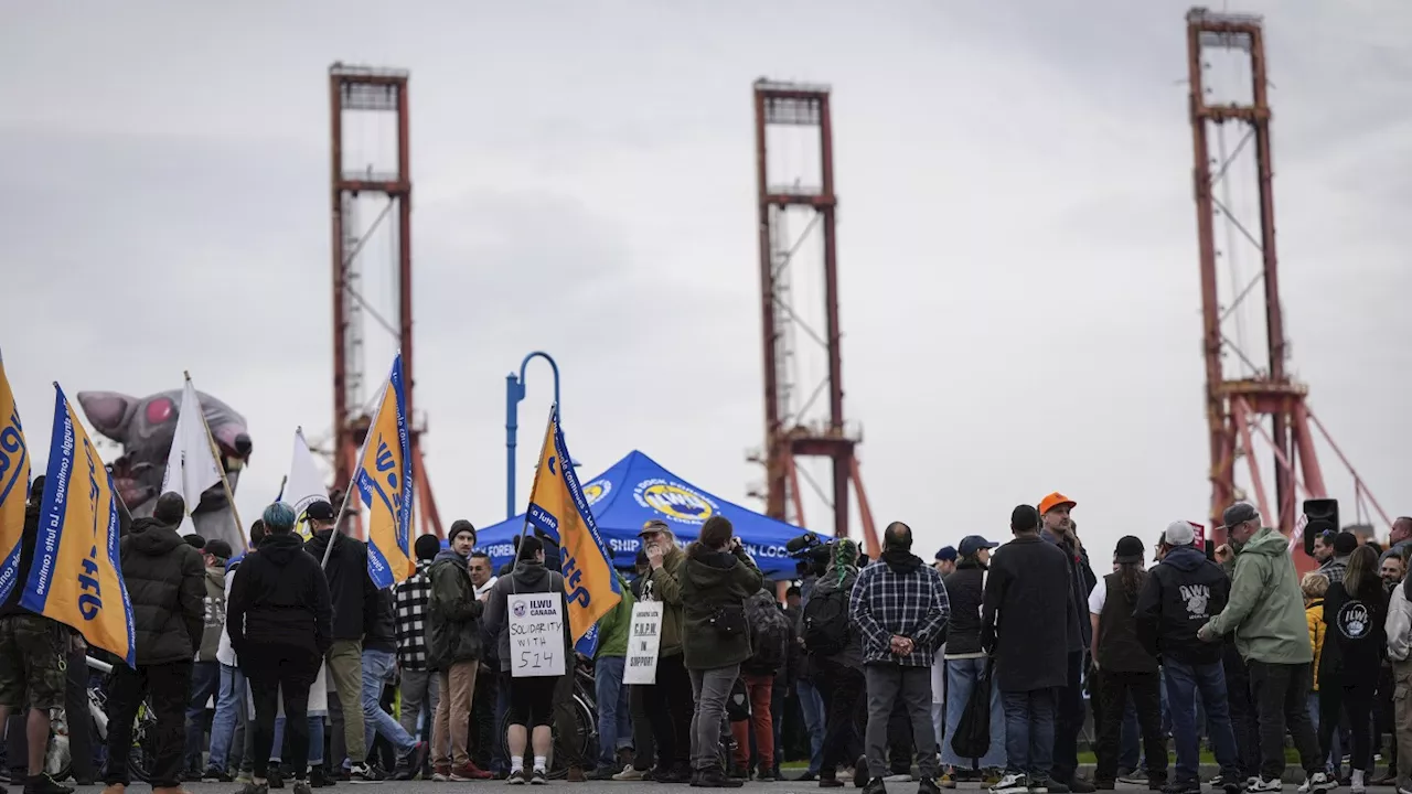 Canada moves to end port lockouts and orders binding arbitration