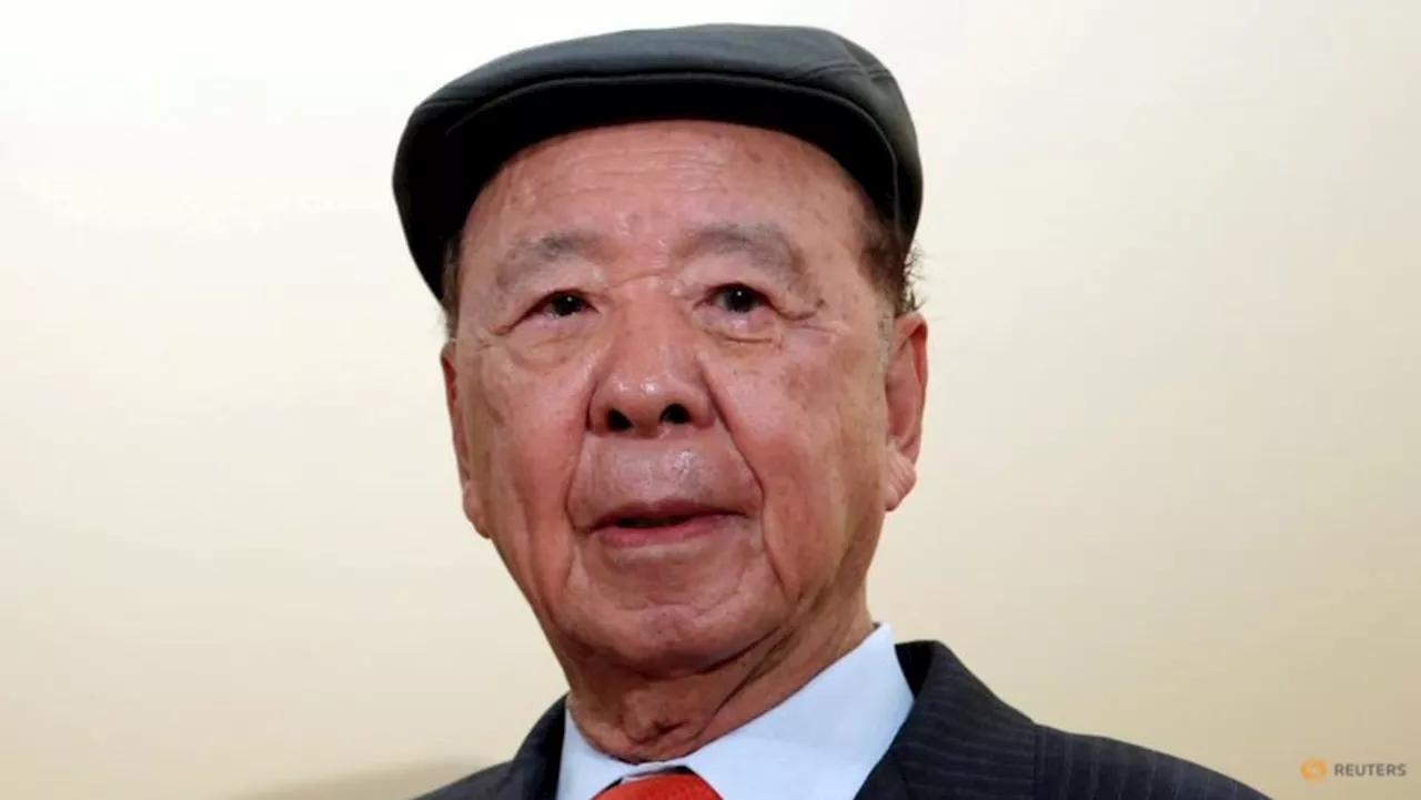 Hong Kong construction titan turned Macao casino boss Lui Che Woo dies aged 95