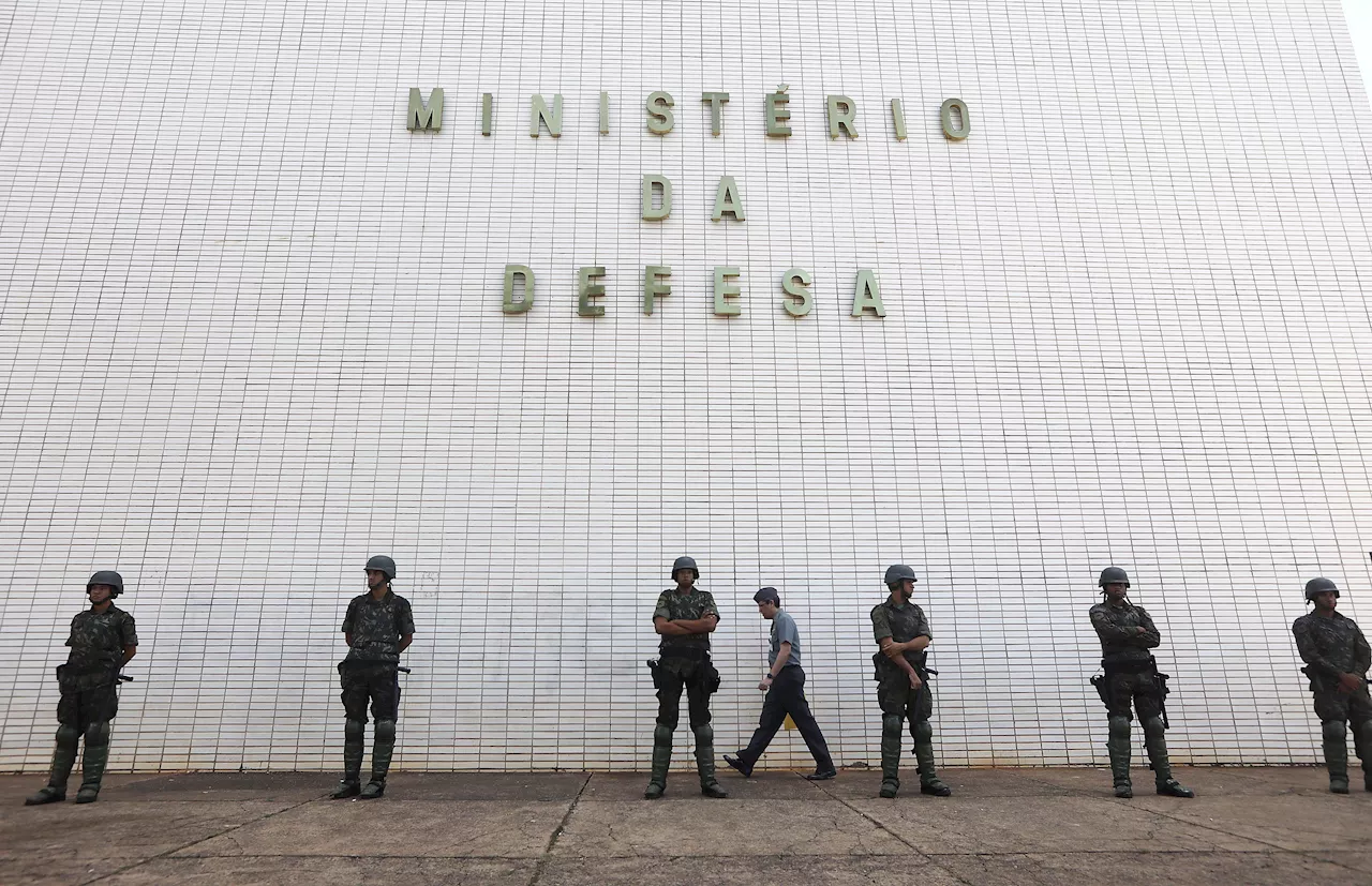 Alvo de revisão, orçamento da Defesa é 5º maior da Esplanada e tem debate sobre previdência