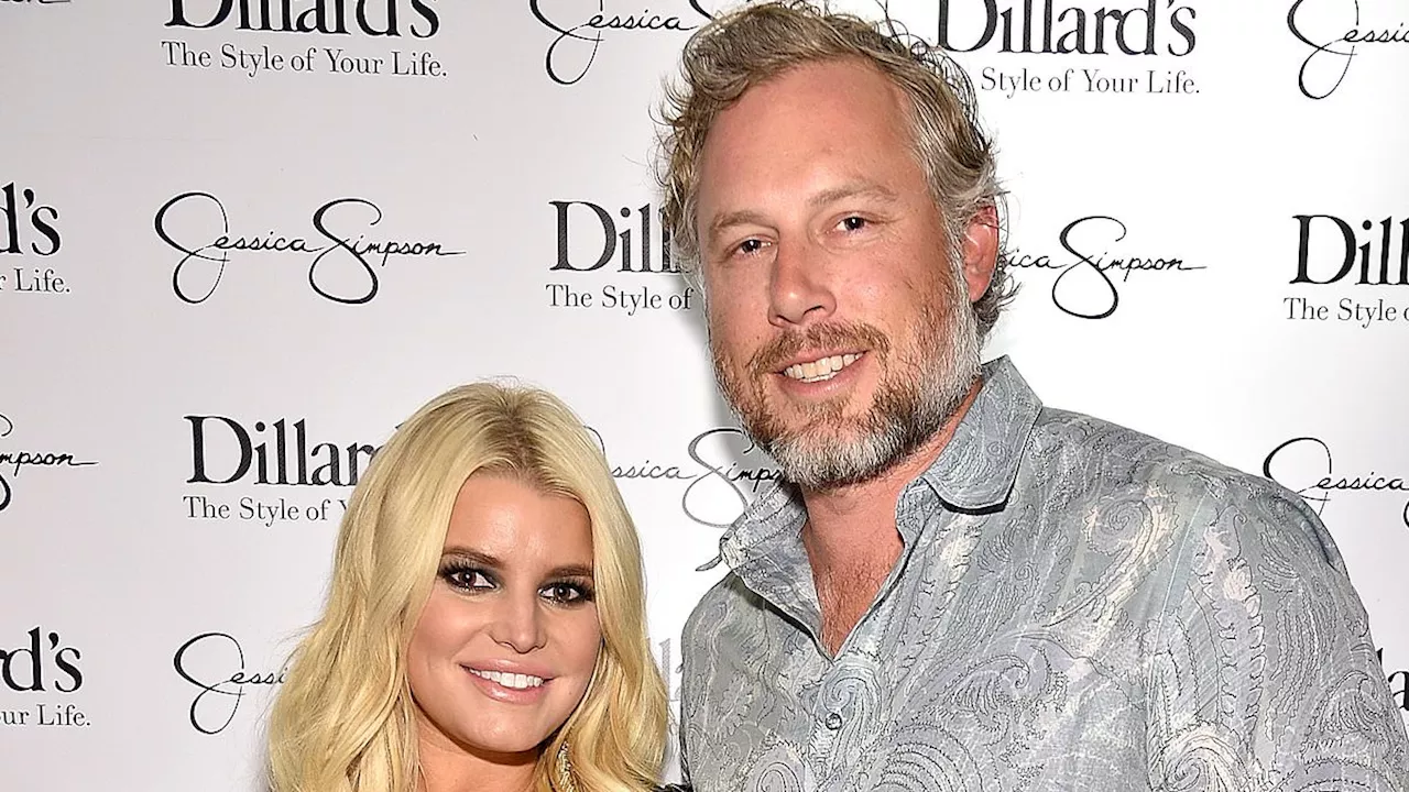 Jessica Simpson pals contact DIVORCE lawyers amid rumors star has split from husband Eric Johnson