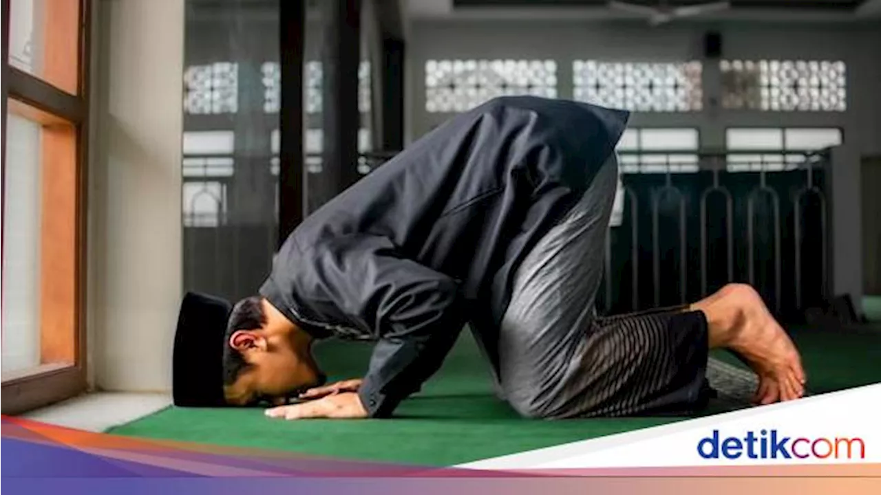 Tata Cara Sholat Taubat Beserta Bacaan Niat, Doa, dan Waktu Pelaksanaannya