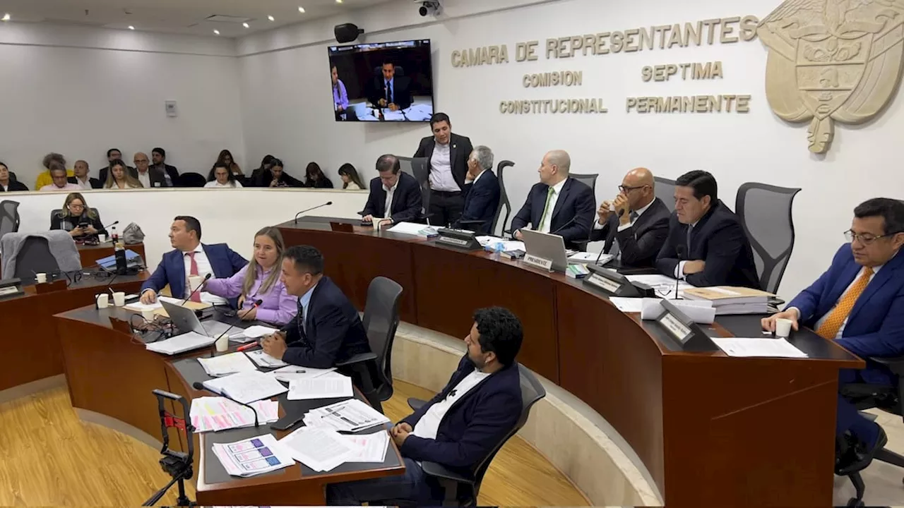 Cámara aprueba en primer debate una veintena de artículos de la reforma a la salud