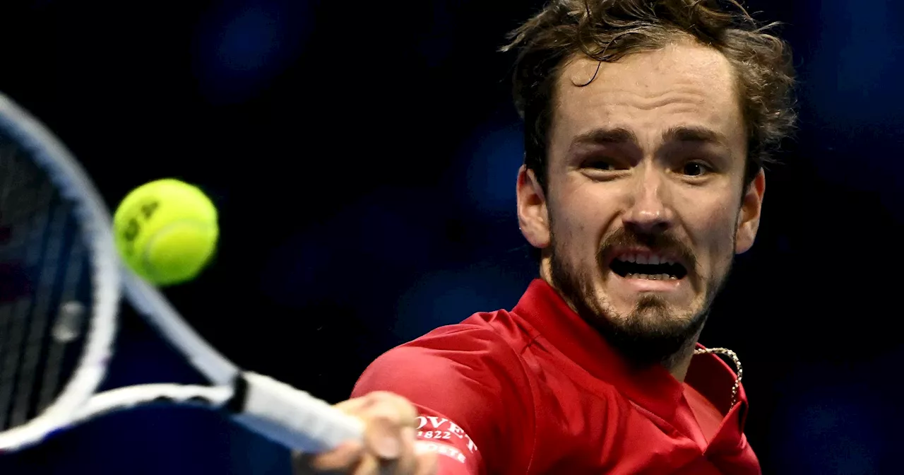 ATP Finals : Daniil Medvedev se reprend face à De Minaur dans le groupe Ilie Nastase