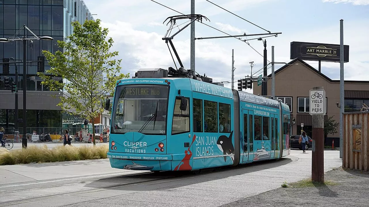 Seattle City Councilmember Saka looks to axe South Lake Union streetcar