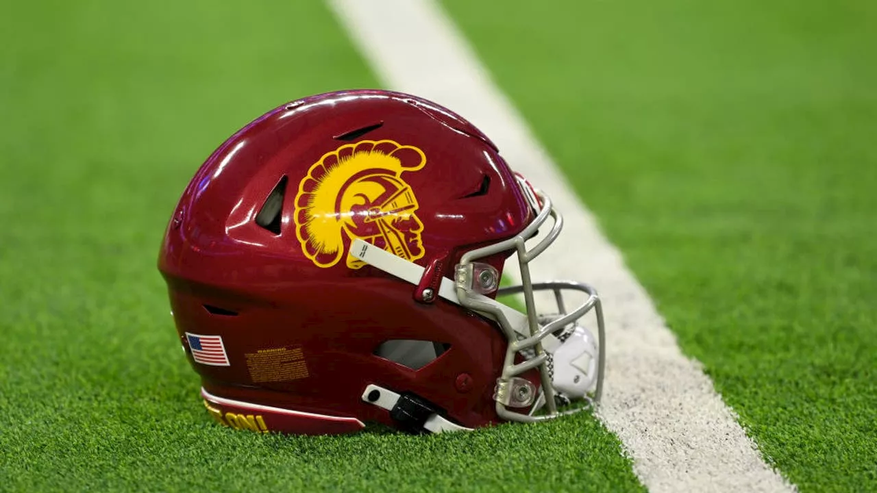 USC football gets 1-year probation for coaching violations