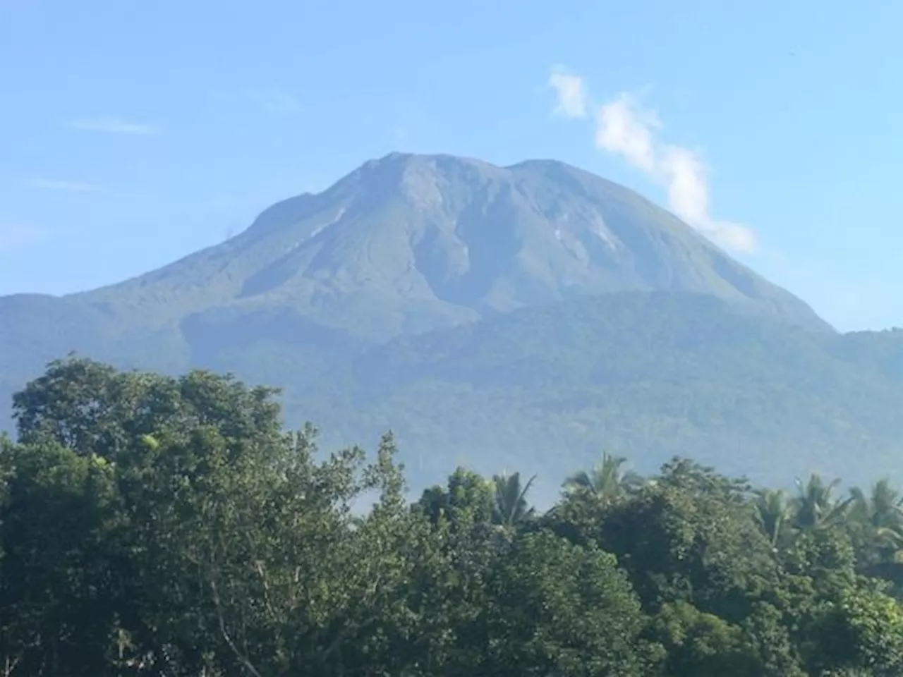 Bulusan Volcano's alert status down from Level 1 to 0