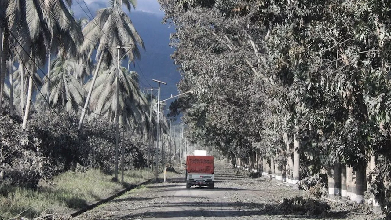 Efek Erupsi Gunung Lewotobi, Trans-Flores Ditutup