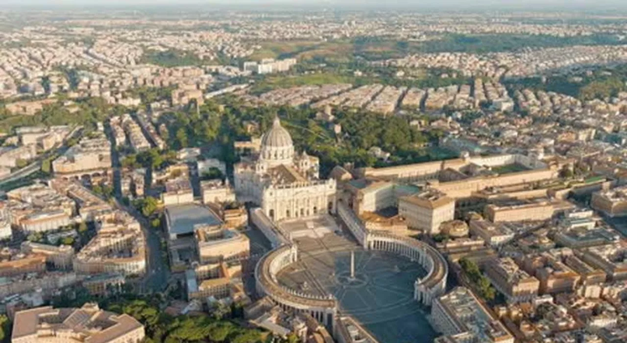 Natale 2024 a Roma, Piazza San Pietro rischia di rimanere senza albero