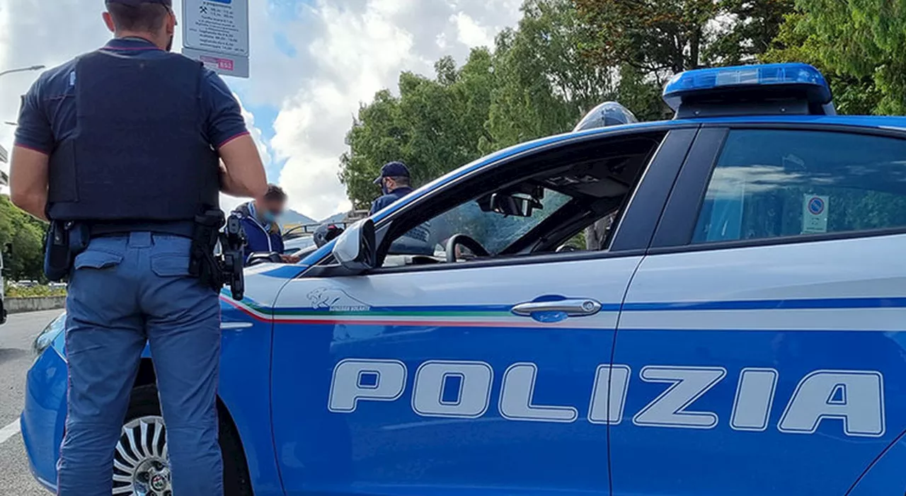 Rieti, stipula e paga l'assicurazione per l'auto, ma scopre che è una truffa: un denunciato dalla polizia