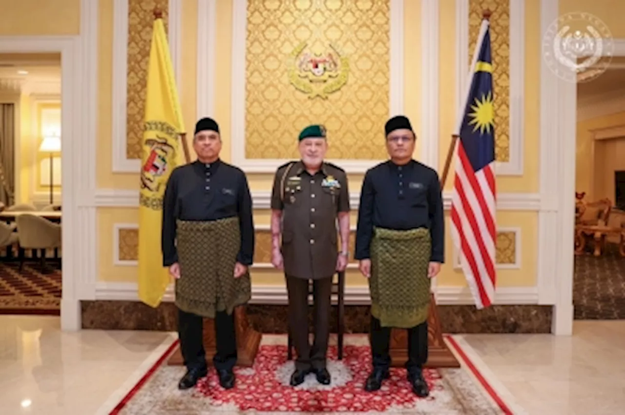 King grants audience to new Attorney General, Chief Secretary to Govt at Istana Negara