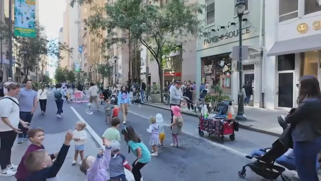 Open Streets: West Walnut deemed a success, car-free Sundays return in December