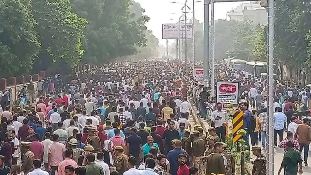 UP Exam Protest LIVE Update: प्रयागराज में छात्रों का आंदोलन जारी, रातभर जमकर हुई नारेबाजी