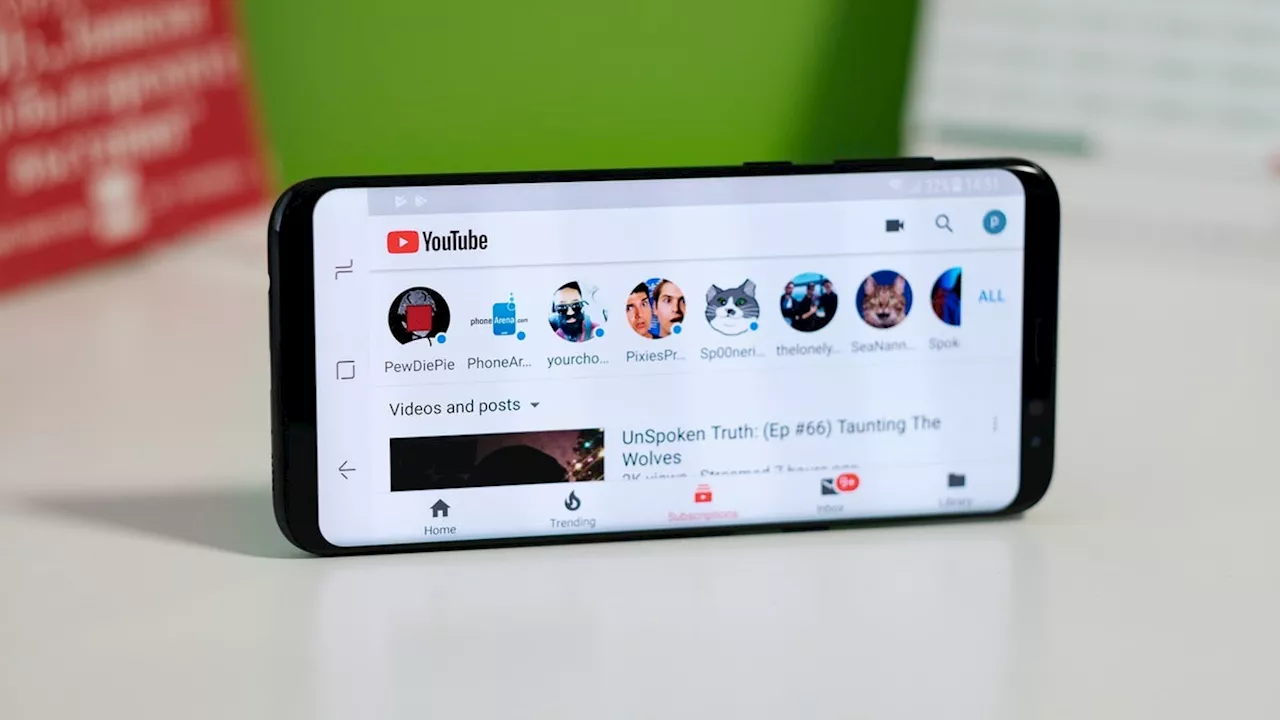 YouTube testing a TikTok-like swipe-up gesture to get to the next video