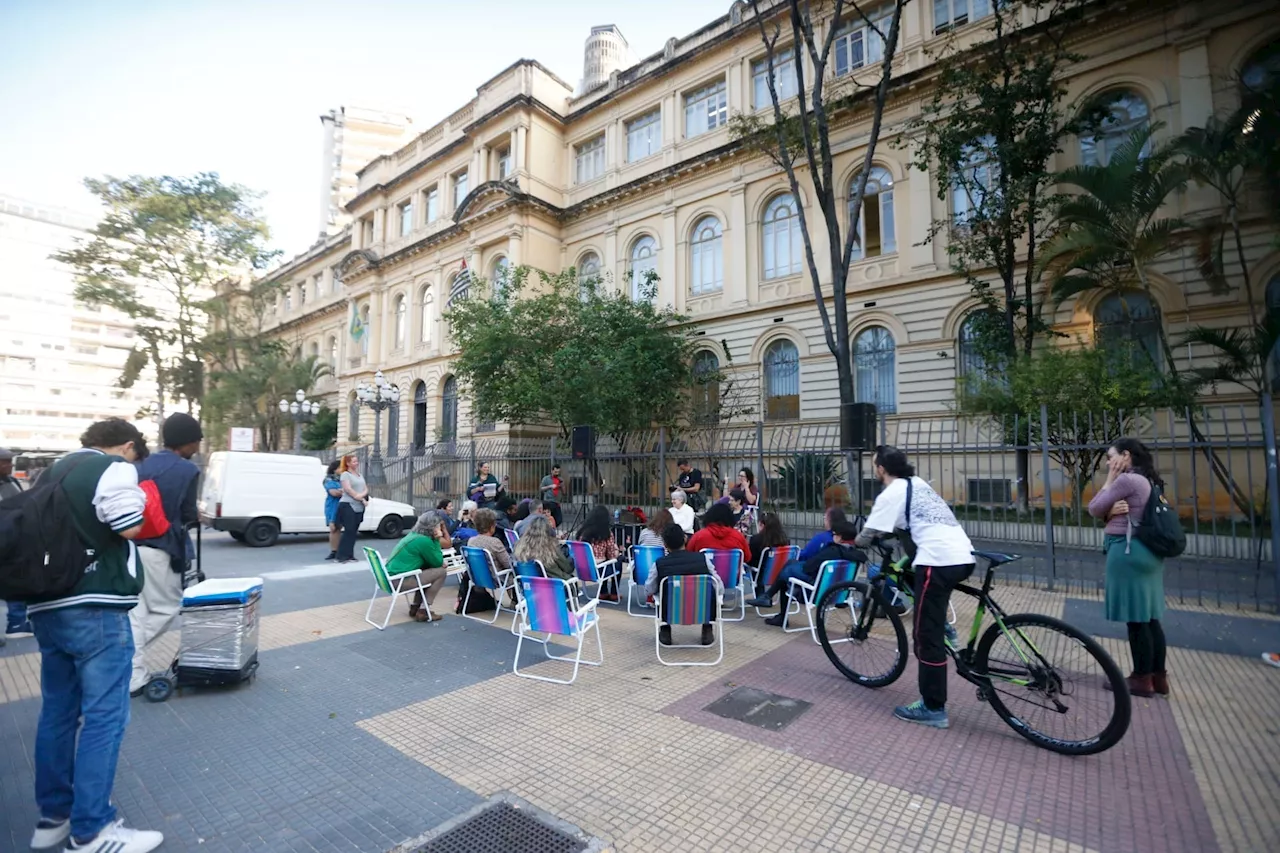 Praça da República será reformada e permanecerá sem grades, diz subprefeito da Sé