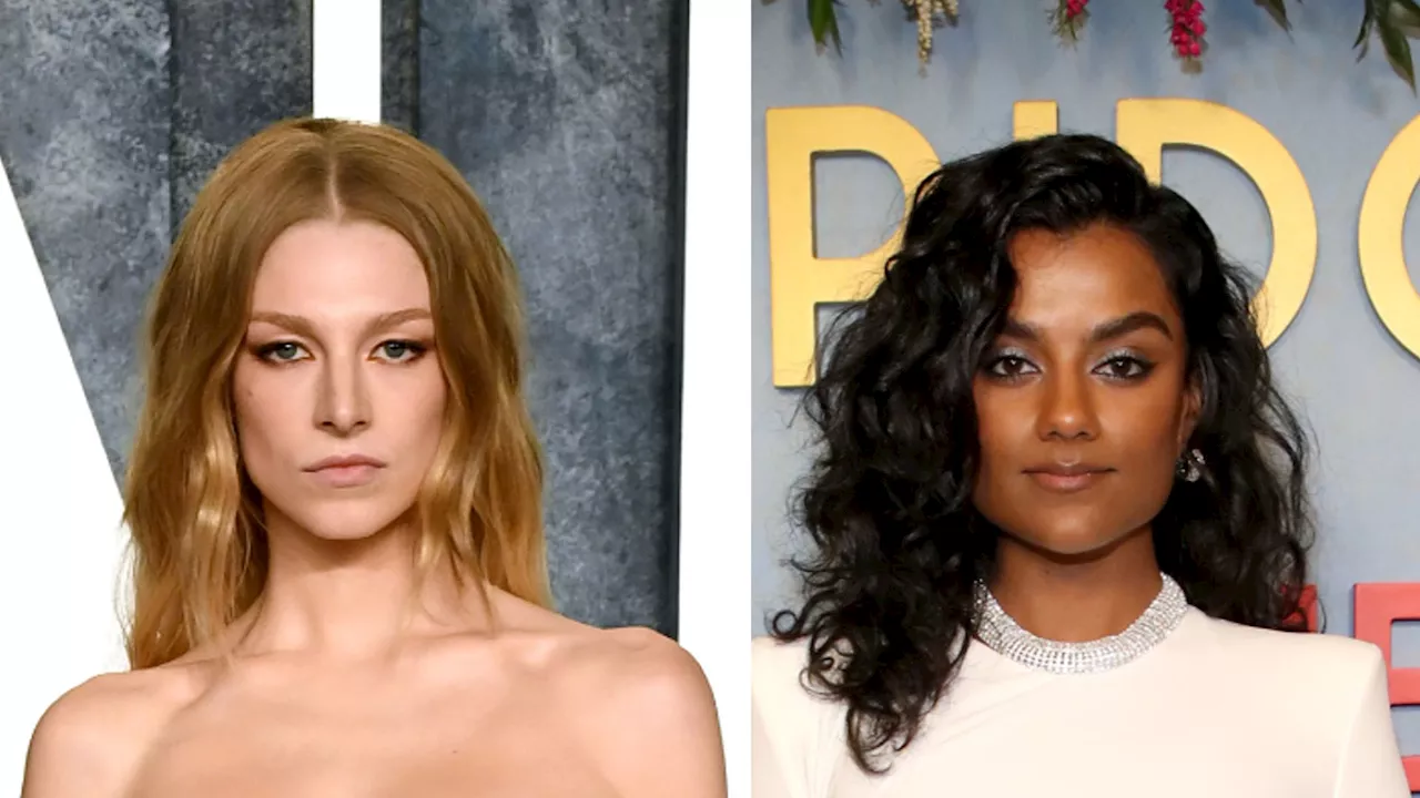 Hunter Schafer und Simone Ashley posieren nackt für Pirelli