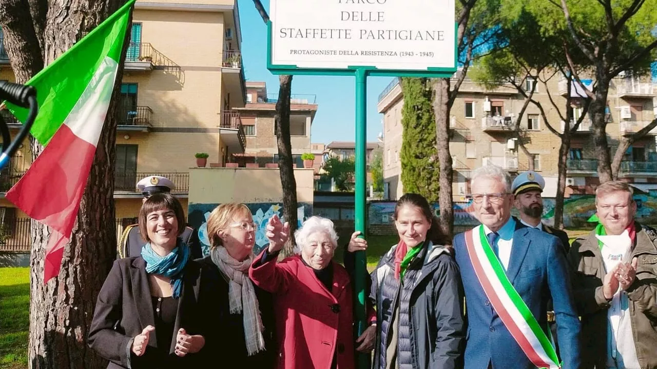 Torre Angela, il parco del quartiere intitolato ai partigiani. Franco: "Aree ludiche dedicate a Cossetto e Ghersi"