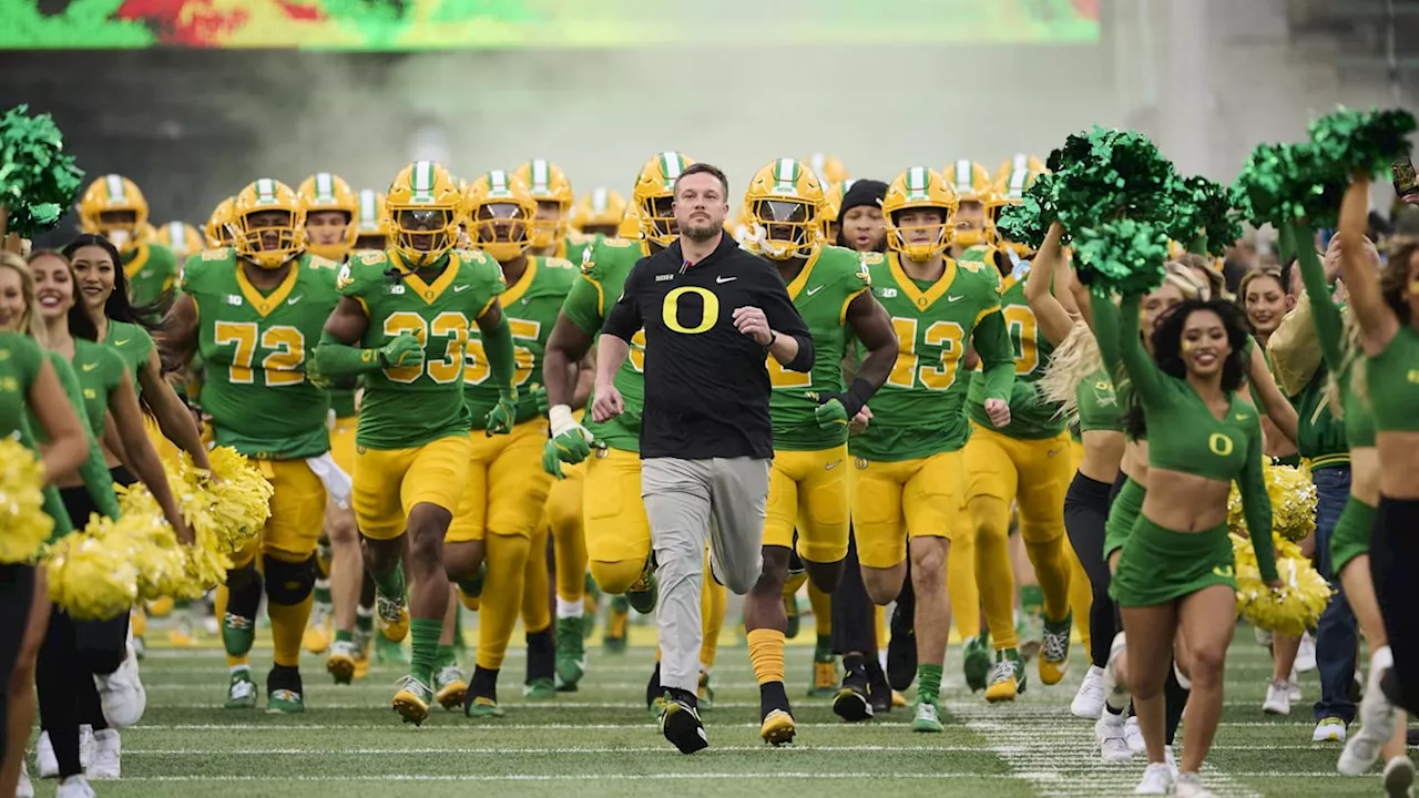 Oregon Ducks' Dan Lanning Evaluates Wisconsin Badgers, Coach Luke Fickell's Culture