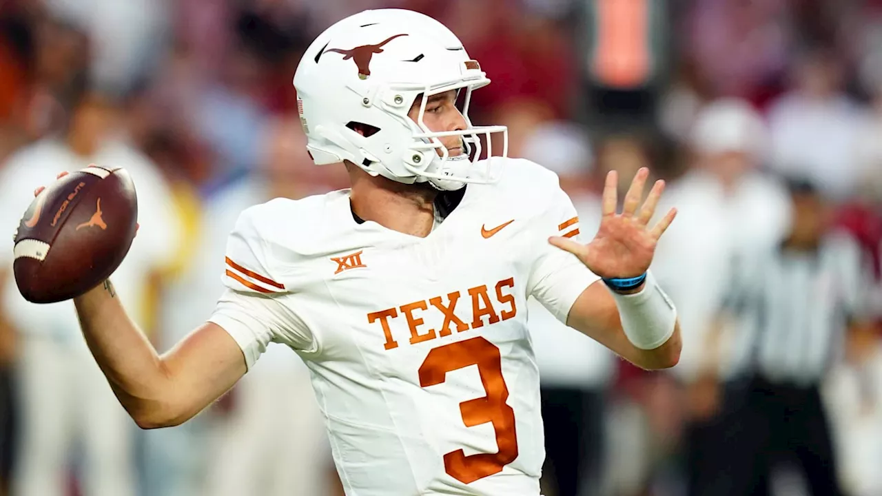 Texas vs. Arkansas football picks: What the oddsmakers say